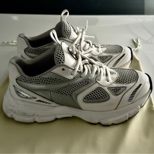 Axel Arigato Marathon R-Trail